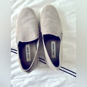 Steve Madden gray slip ons size 8